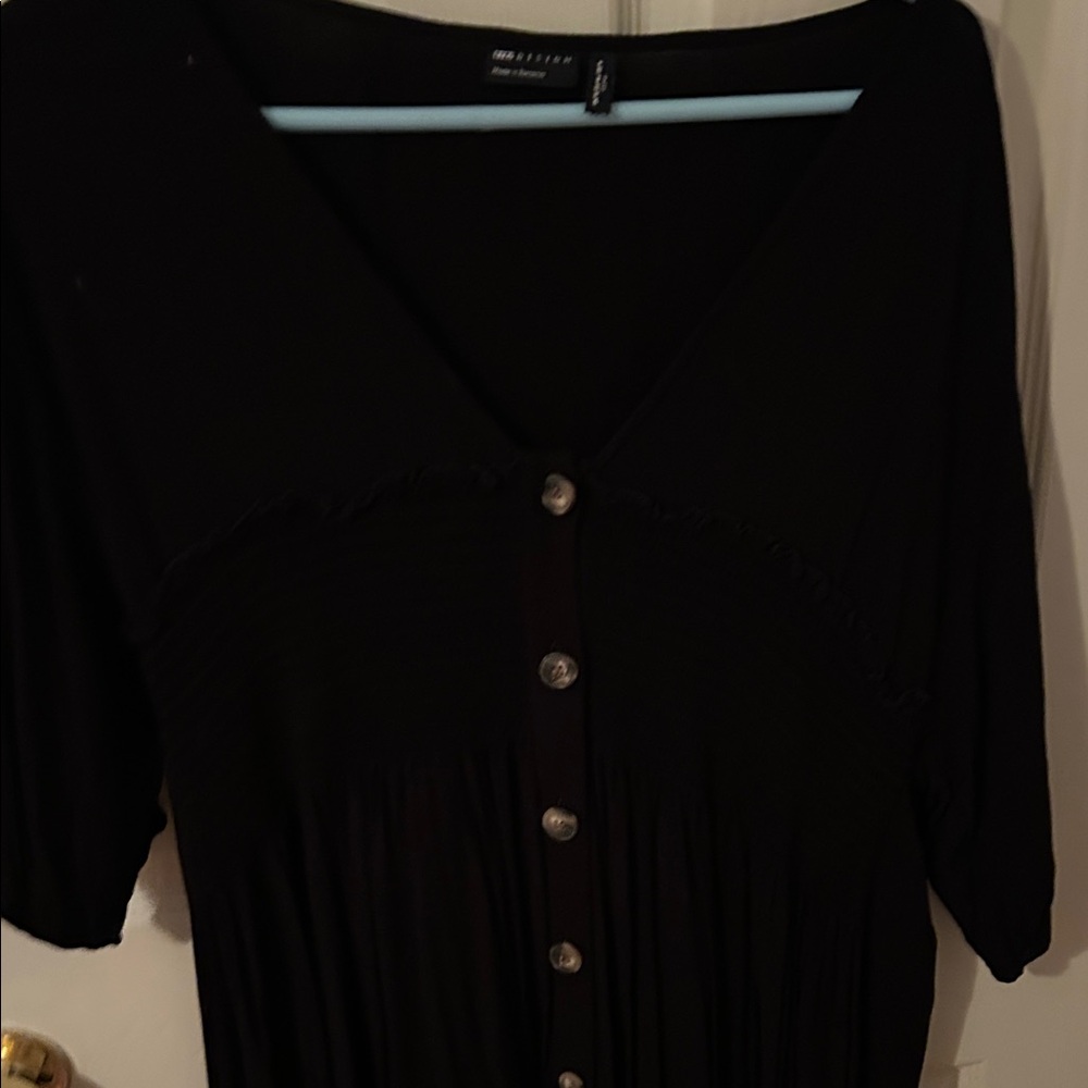 ASOS Curve Black Midi Dress with Button Detail - Picture 7 of 7